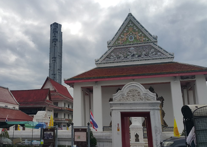 พระอุโบสถหลังปัจจุบันของวัดเศวตฉัตรวรวิหาร